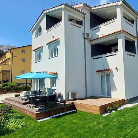 Apartments Matea Baška Екстериор снимка