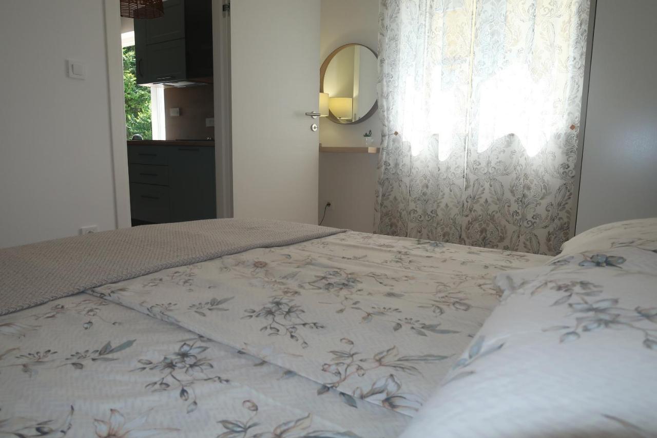 Apartments Matea Baška Екстериор снимка
