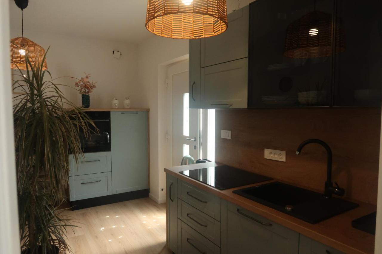 Apartments Matea Baška Екстериор снимка