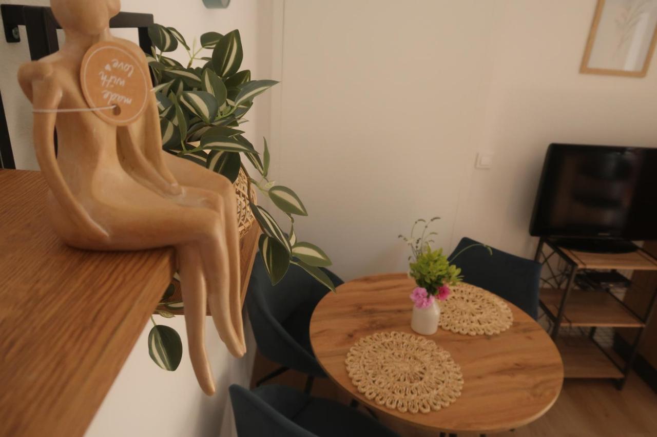Apartments Matea Baška Екстериор снимка
