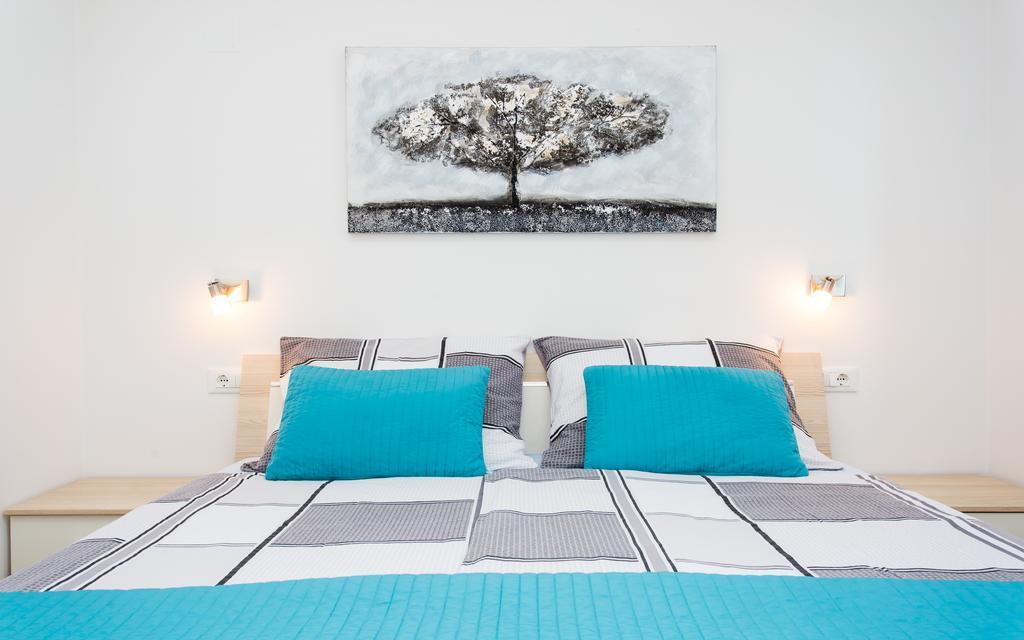 Apartments Matea Baška Екстериор снимка