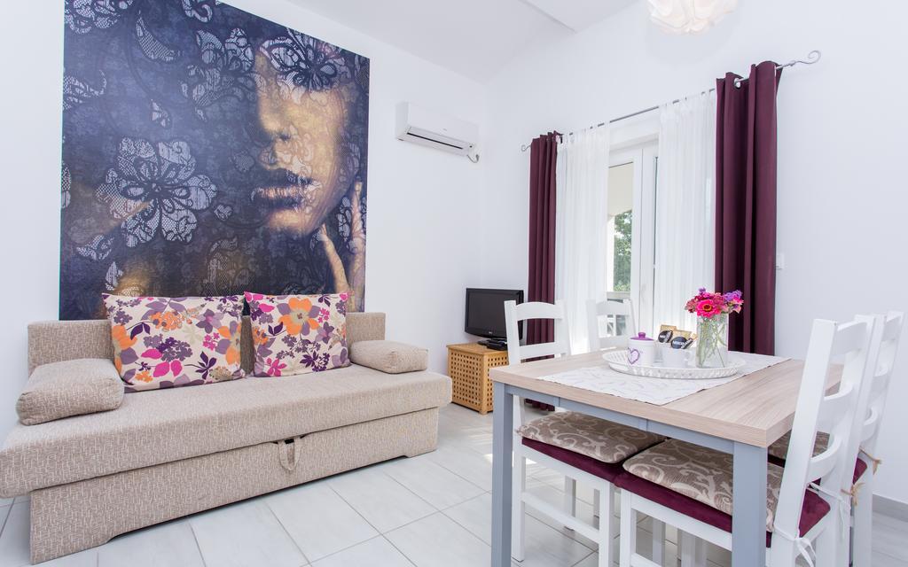 Apartments Matea Baška Екстериор снимка