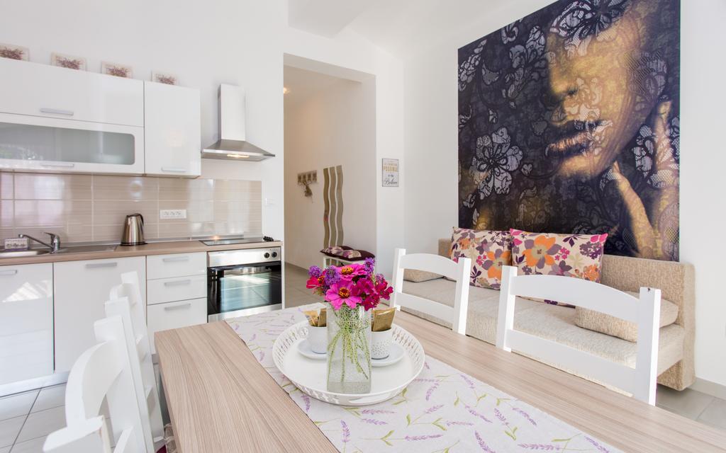 Apartments Matea Baška Екстериор снимка