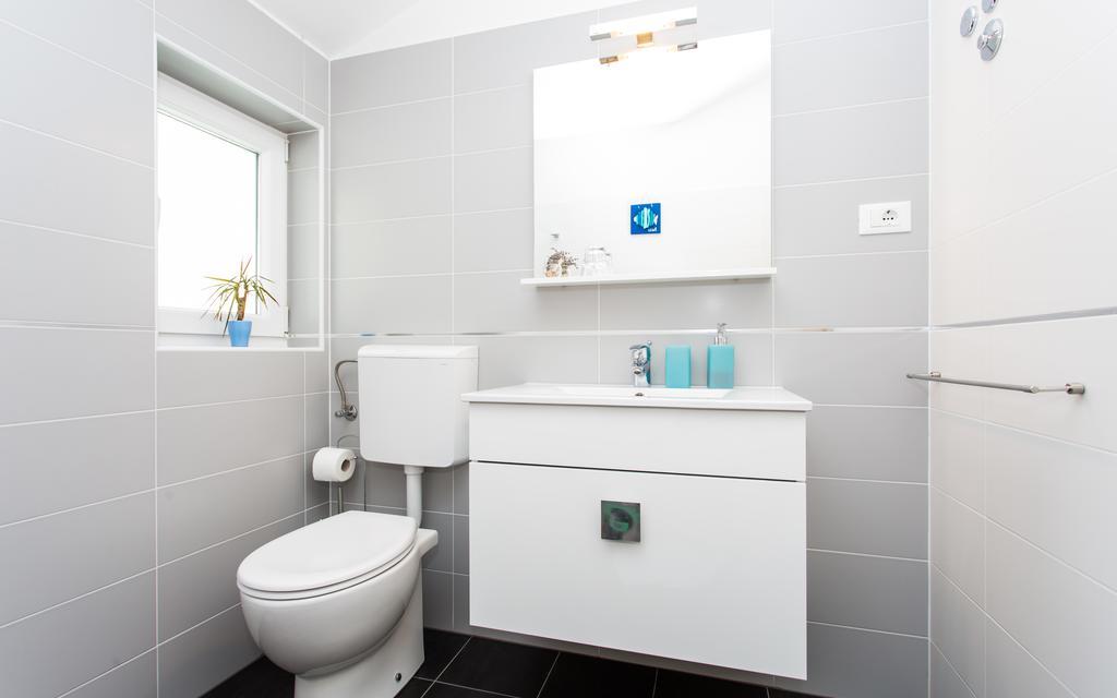 Apartments Matea Baška Екстериор снимка