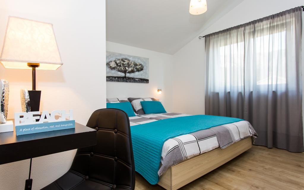 Apartments Matea Baška Екстериор снимка