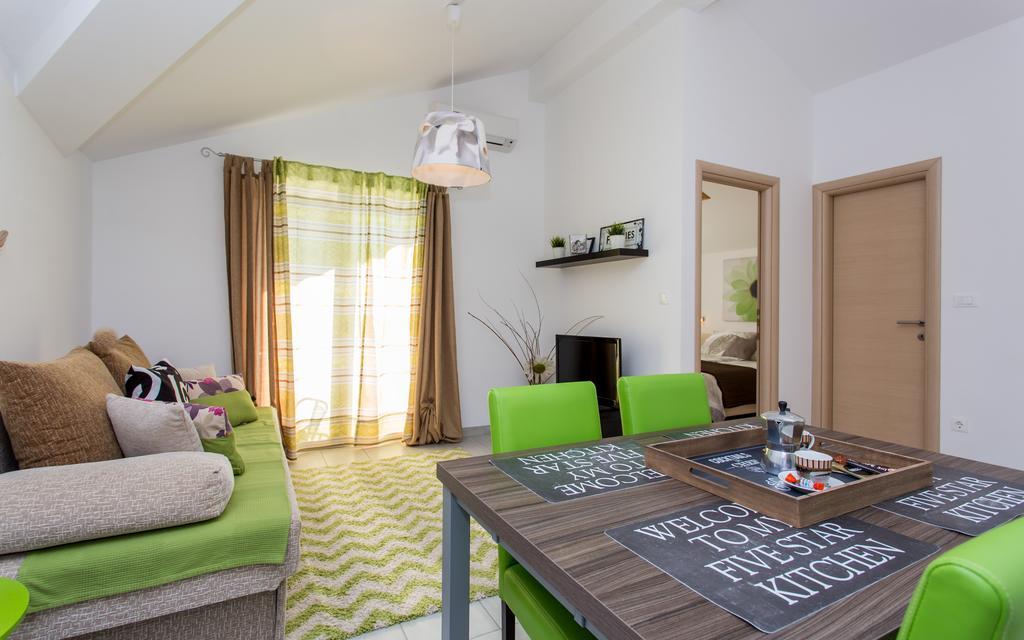 Apartments Matea Baška Екстериор снимка